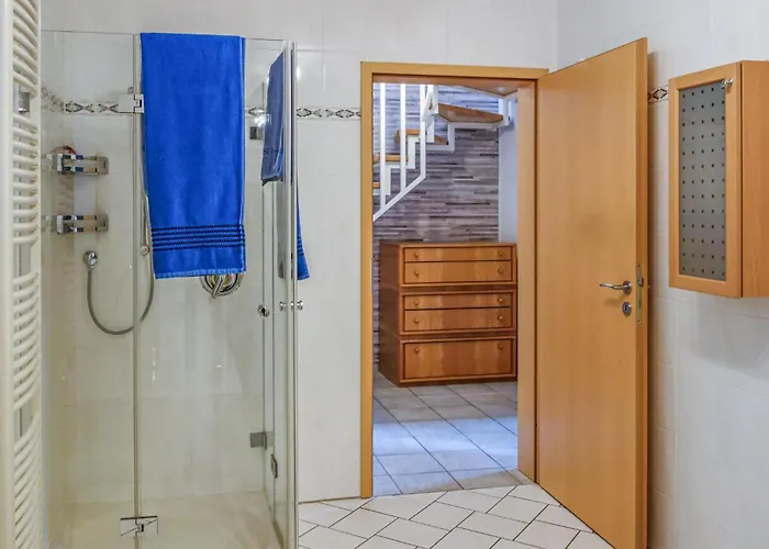 Casa de Férias In With Kitchen Bad Ems